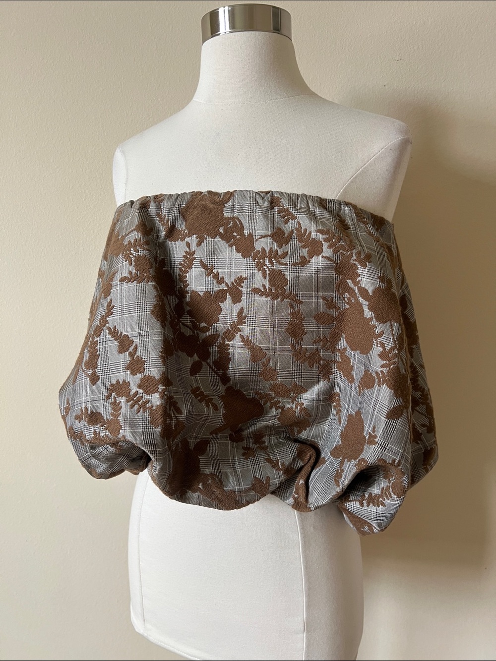 Strapless top + skirt